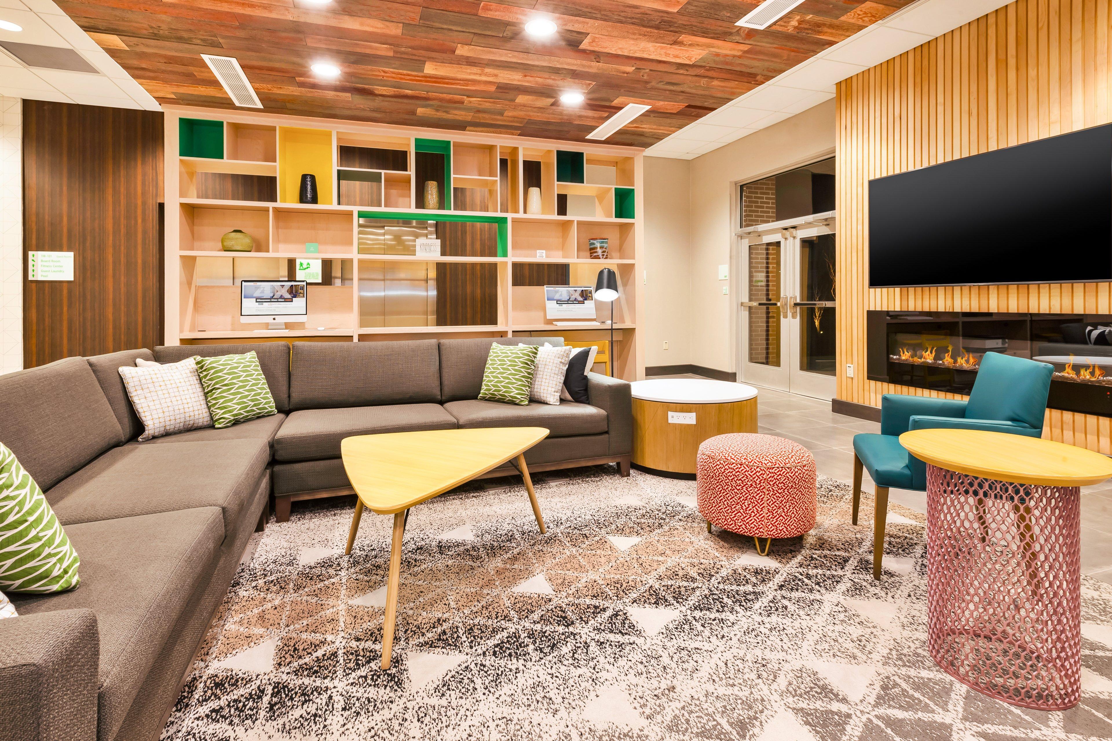 Holiday Inn & Suites - Toledo Southwest - Perrysburg By Ihg Esterno foto